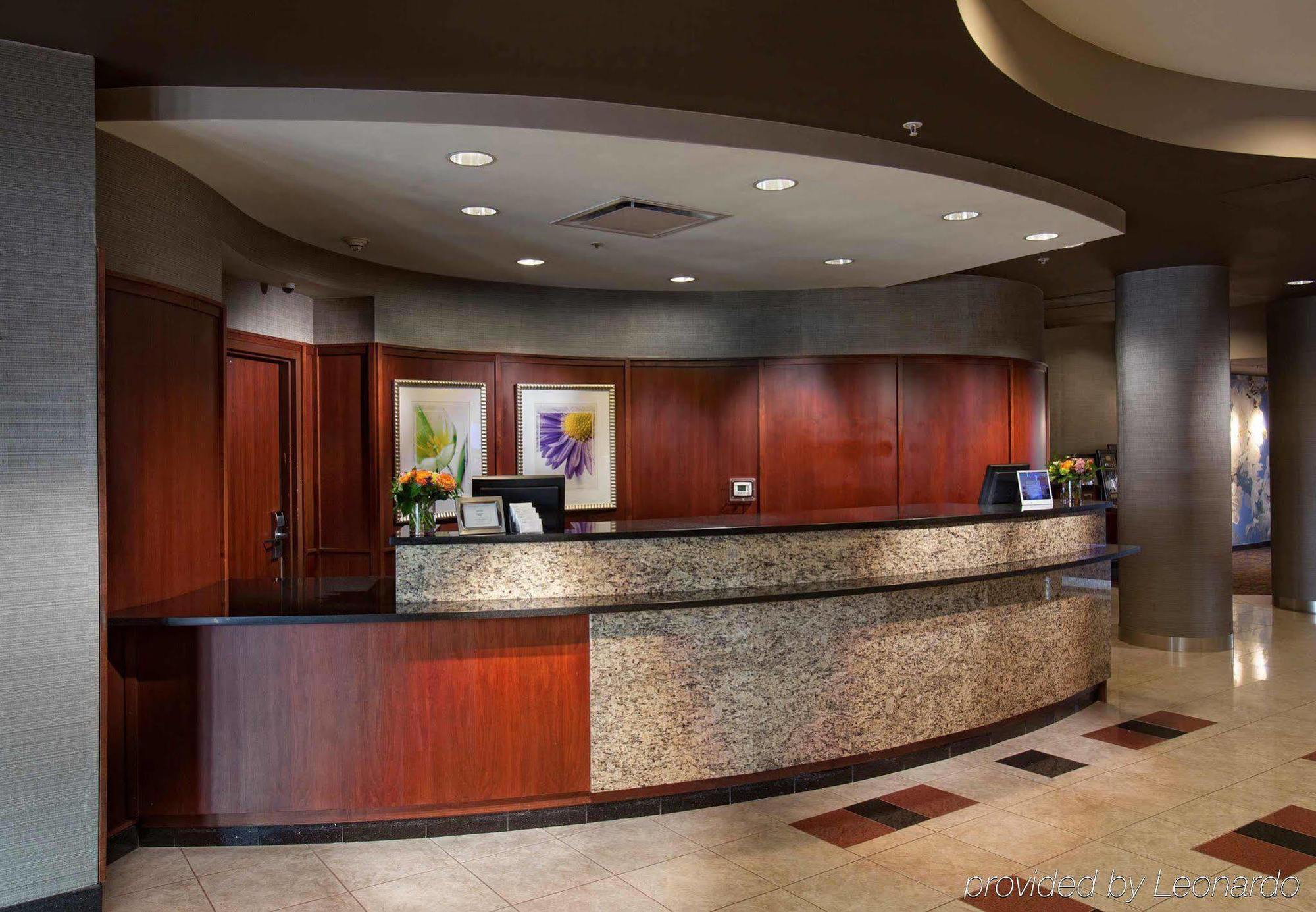 Courtyard By Marriott Файетвил Екстериор снимка